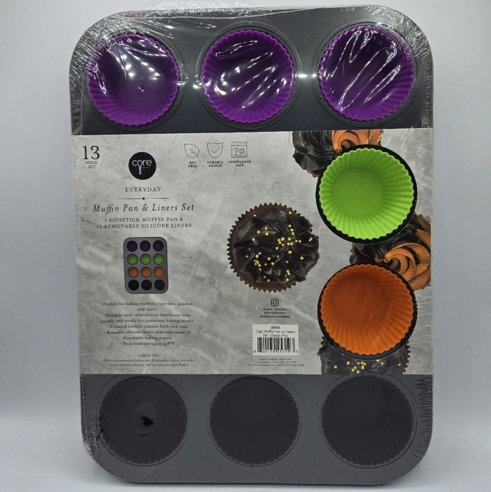 Core Kitchen Classic Halloween Everyday Muffin Cupcake Pan with Silicone Liners